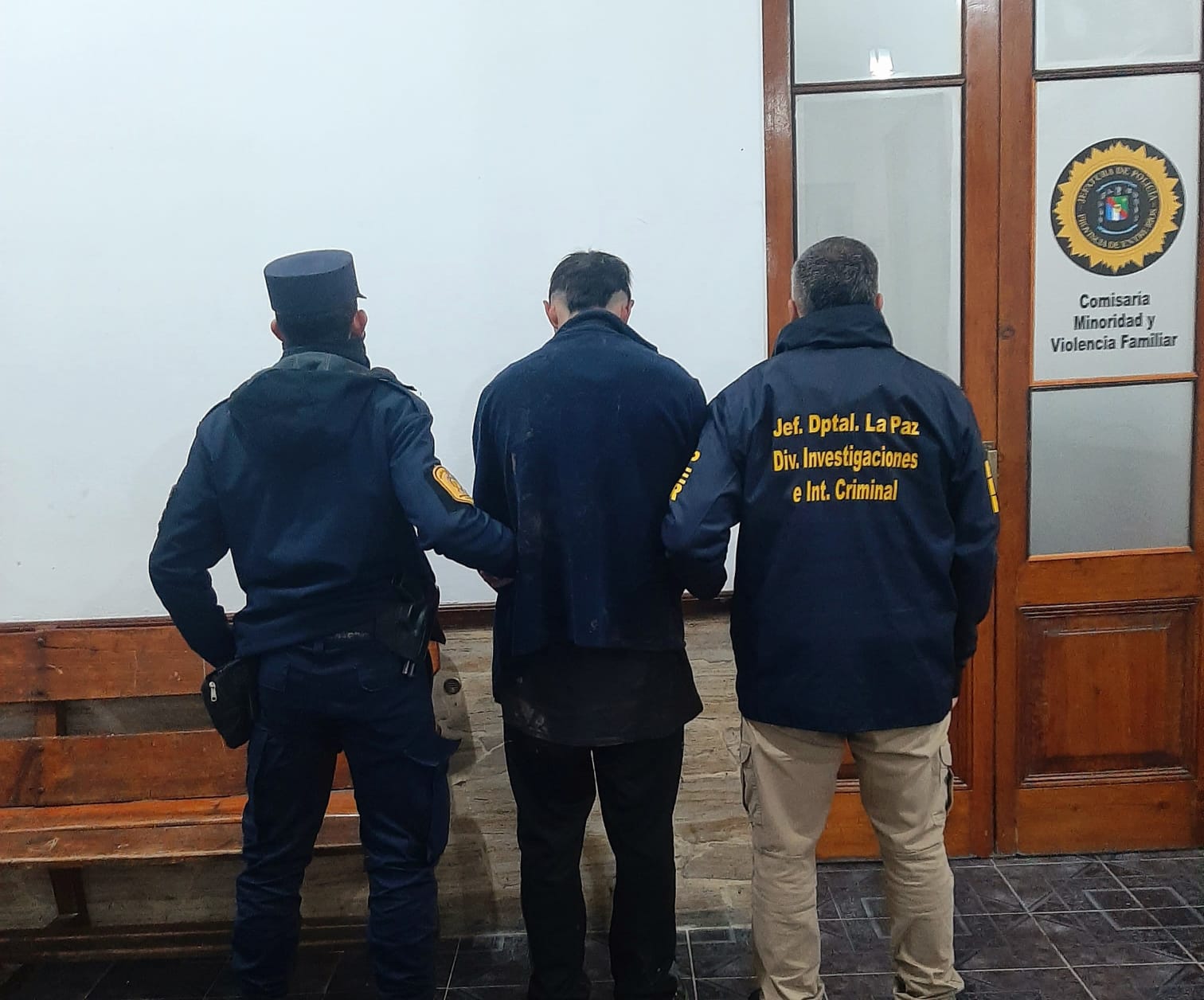 Fue detenido con frondoso prontuario tras robar en un local comercial